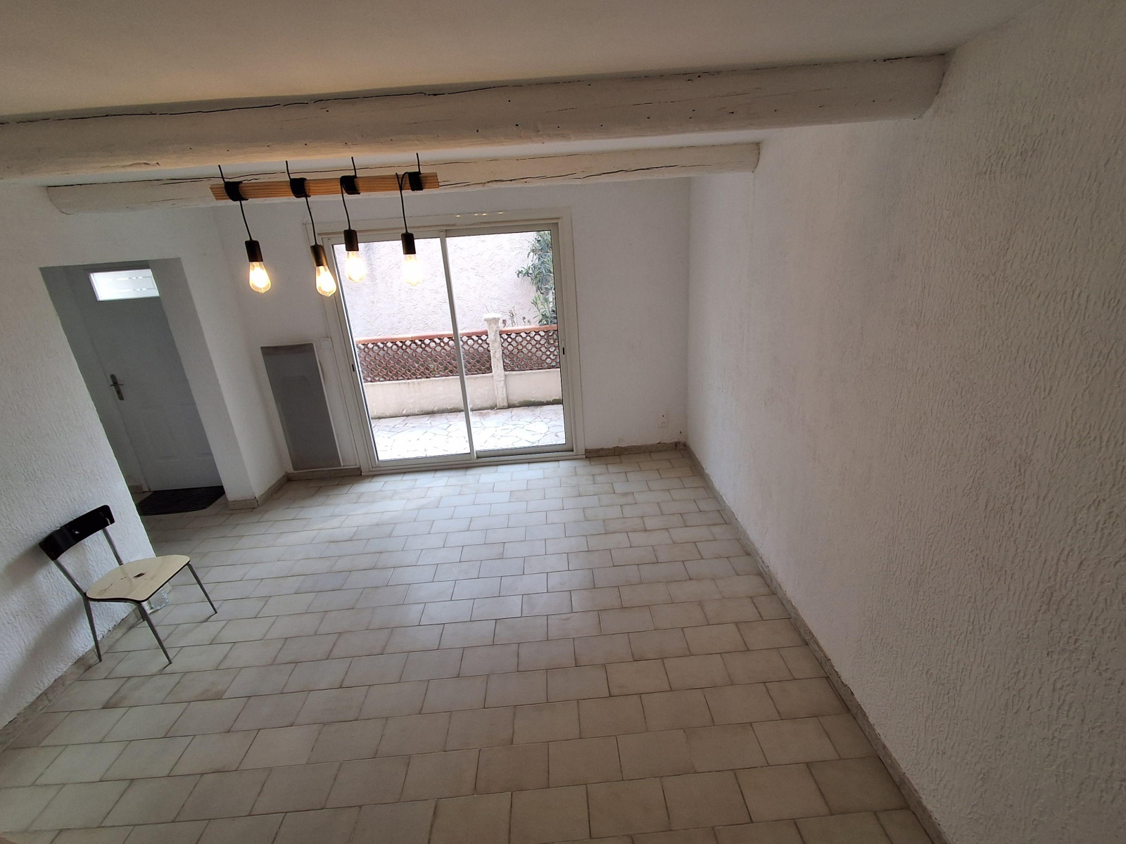 
                                                Vente
                                                 Maison 3 pièces à proximité des plages