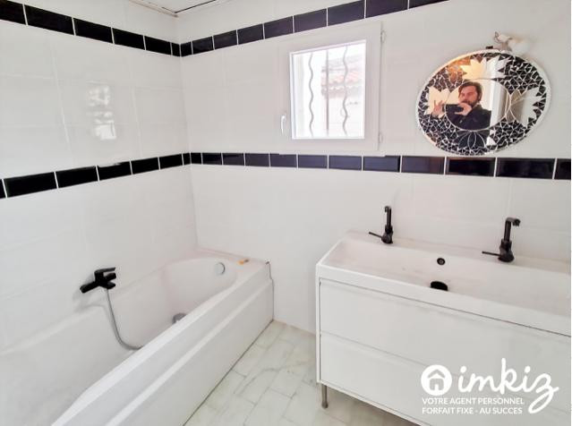 
                                                Vente
                                                 Maison 3 pièces à proximité des plages