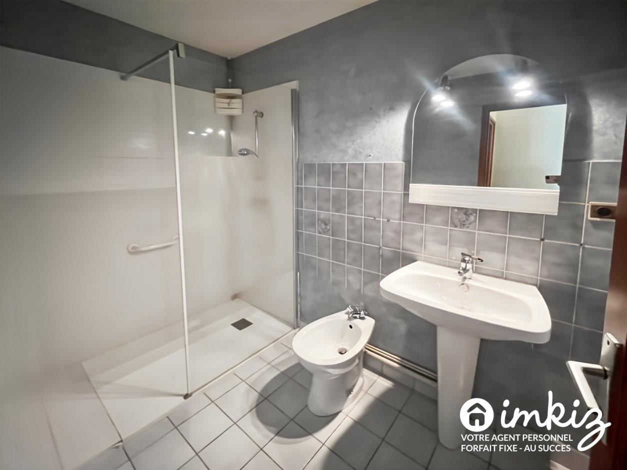 
                                                Vente
                                                 Maison 3 pièces de plain-pied