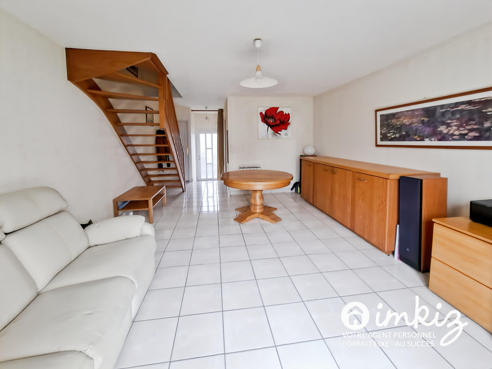 
                                                Vente
                                                 Maison 3 pièces située dans un quartier calme