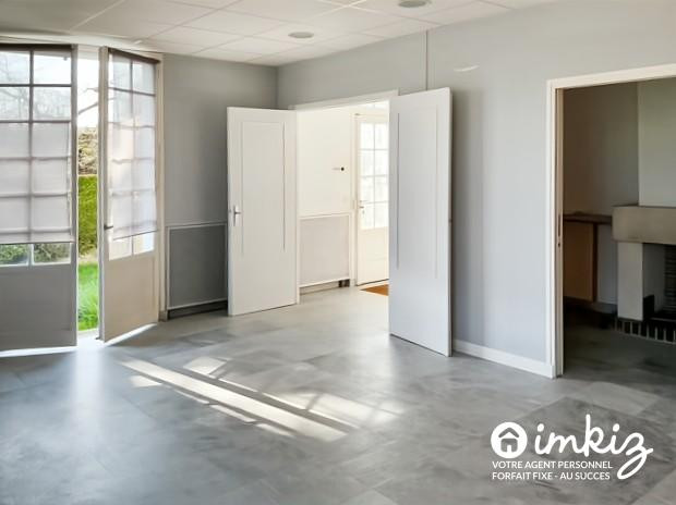 
                                                Vente
                                                 Maison 3 pièces  usage habitation ou pro libérale