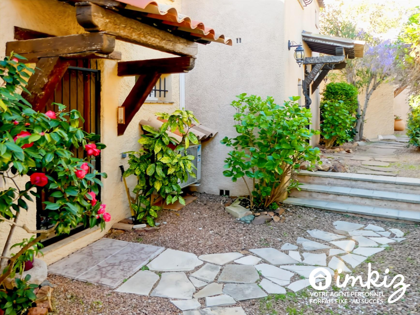 
                                                Vente
                                                 Maison 3 pièces vue mer panoramique