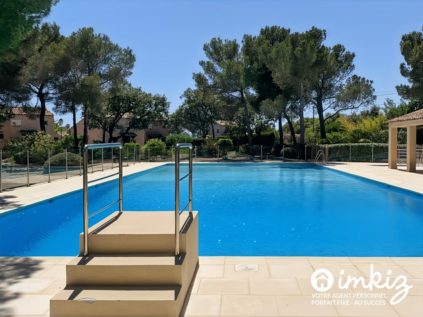 
                                                Vente
                                                 Maison 3 pièces vue mer panoramique