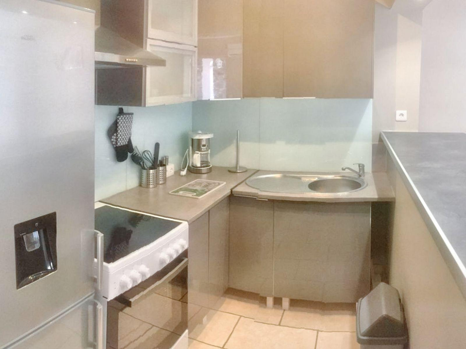 
                                                Location
                                                 Maison 3p meublé à l'année