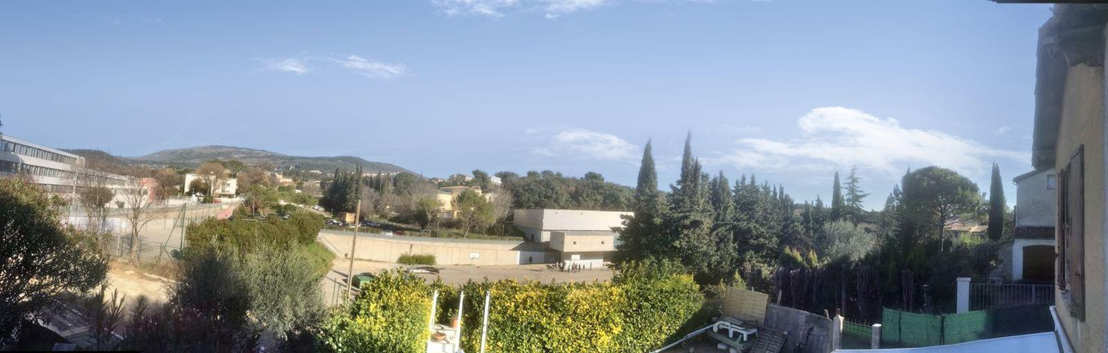 
                                                Location
                                                 Maison 3p meublé à l'année