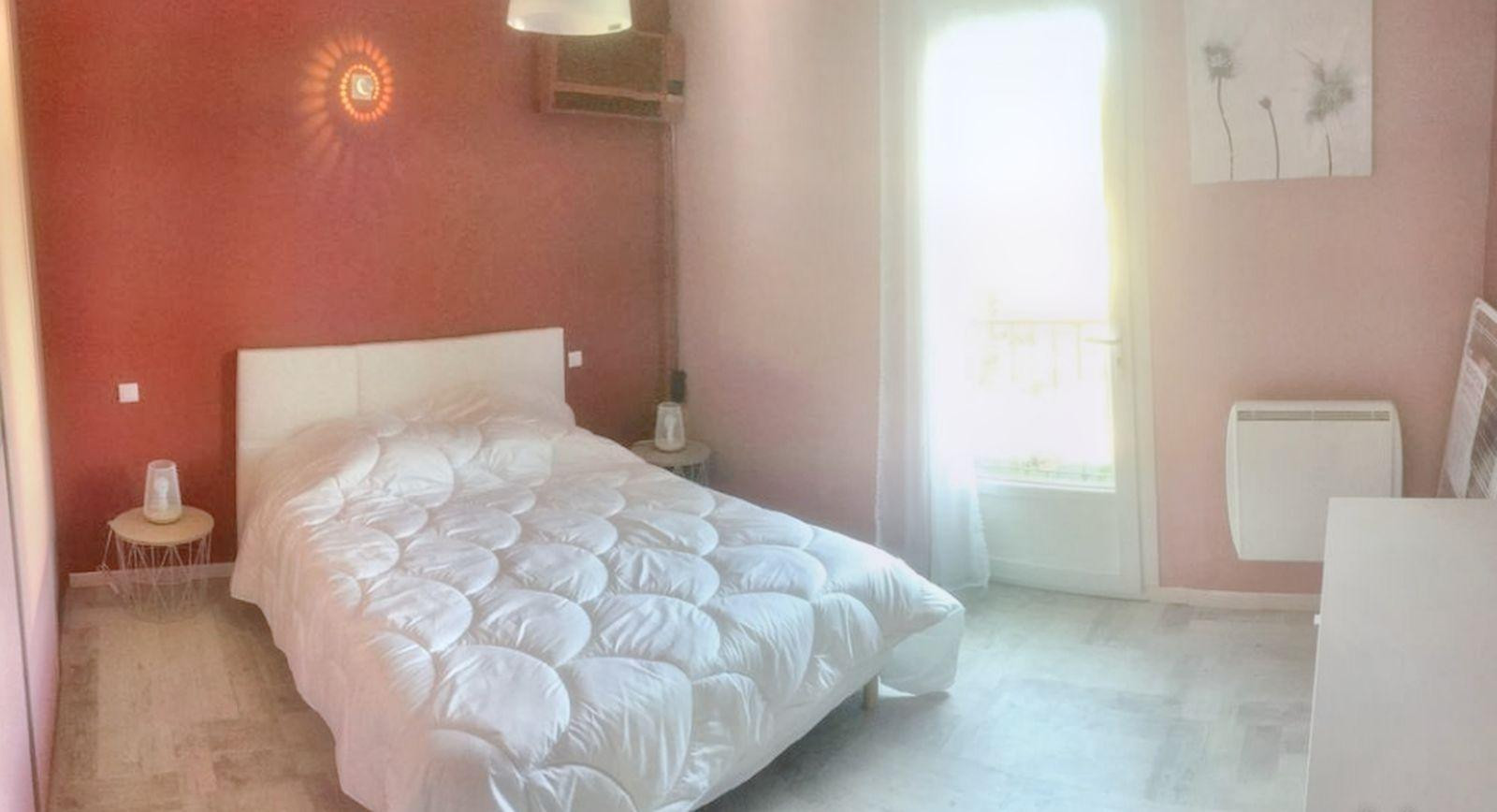 
                                                Location
                                                 Maison 3p meublé à l'année