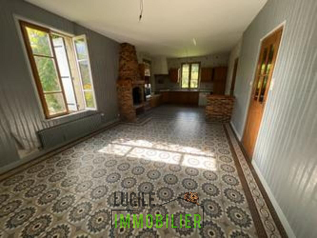 
                                                Vente
                                                 Maison 4 chambres