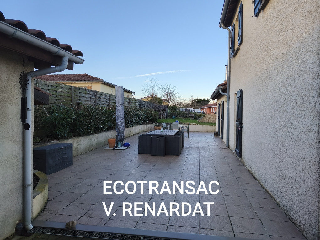 
                                                Vente
                                                 MAISON 4 CHAMBRES