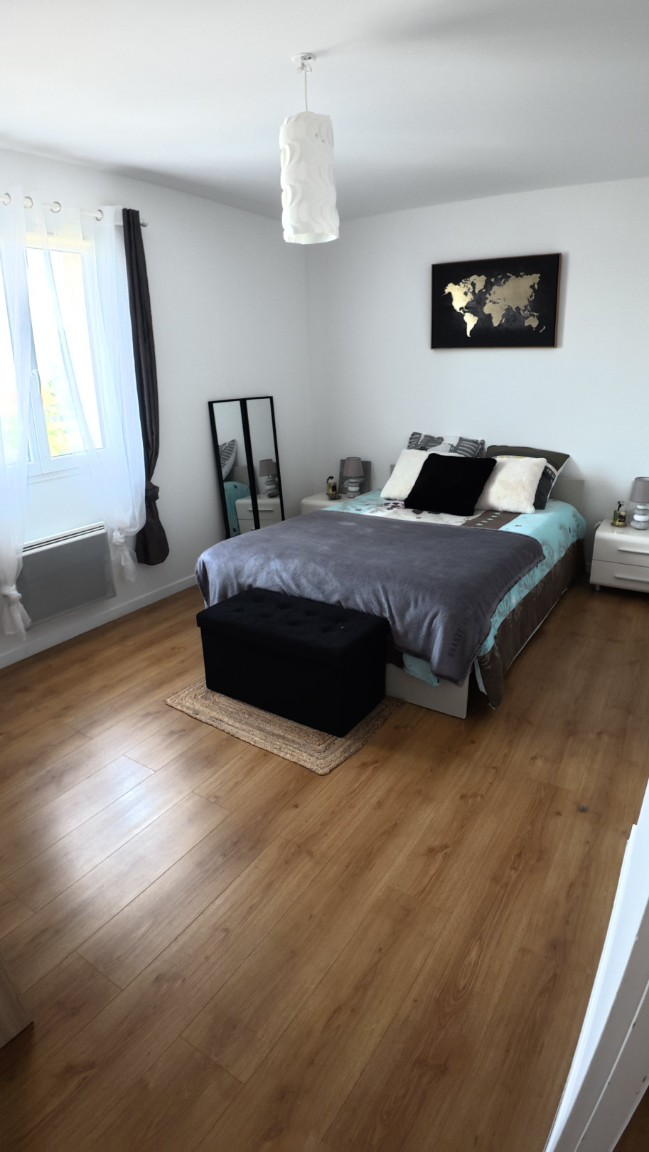 
                                                Vente
                                                 MAISON 4 CHAMBRES