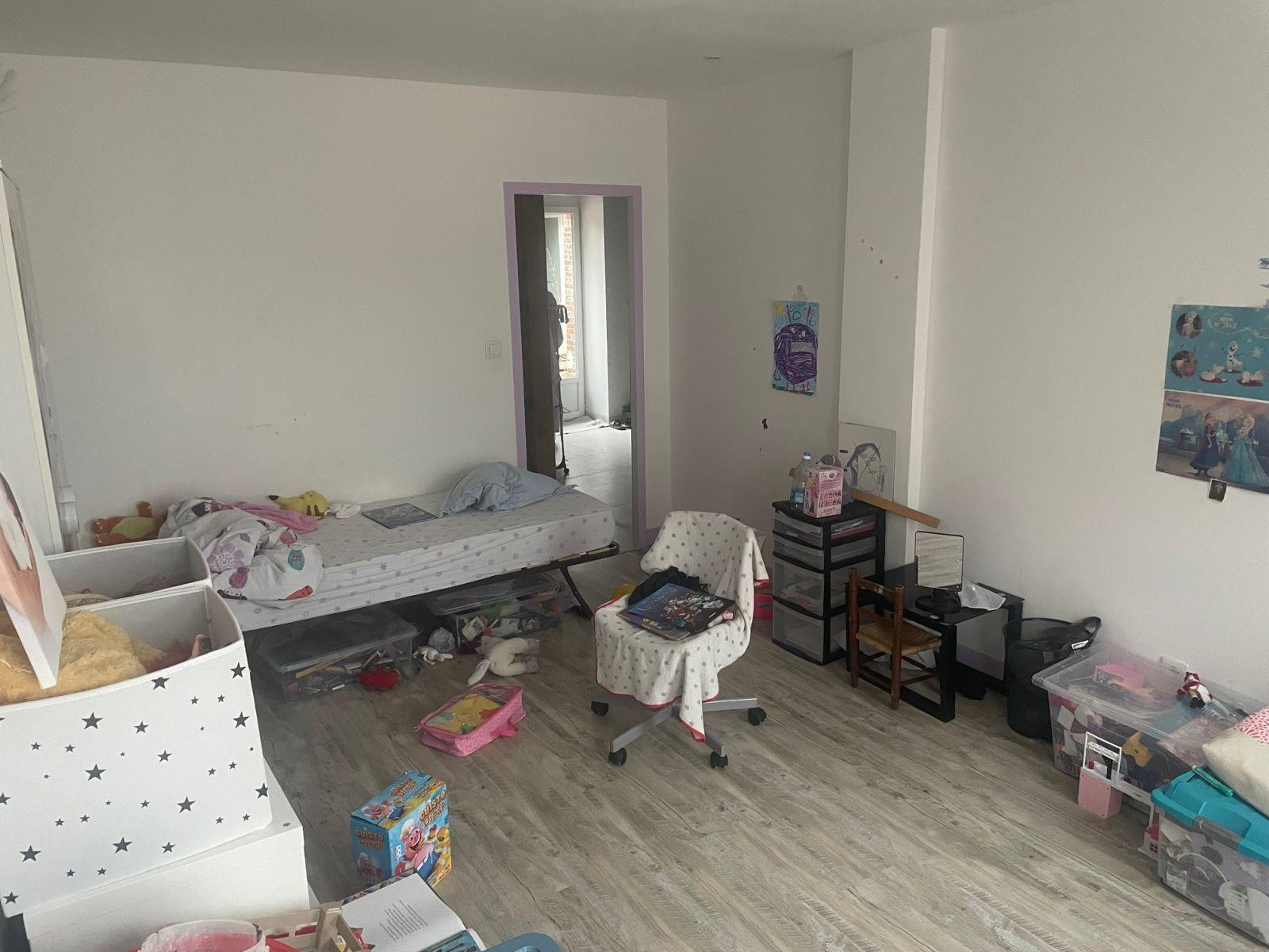 
                                                Location
                                                 MAISON 4 CHAMBRES A CHATEAU RENARD