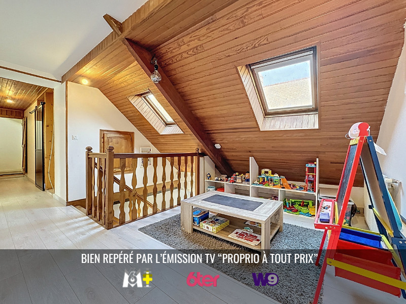 
                                                Vente
                                                 Maison 4 chambres à SOTTEVAST (50260)