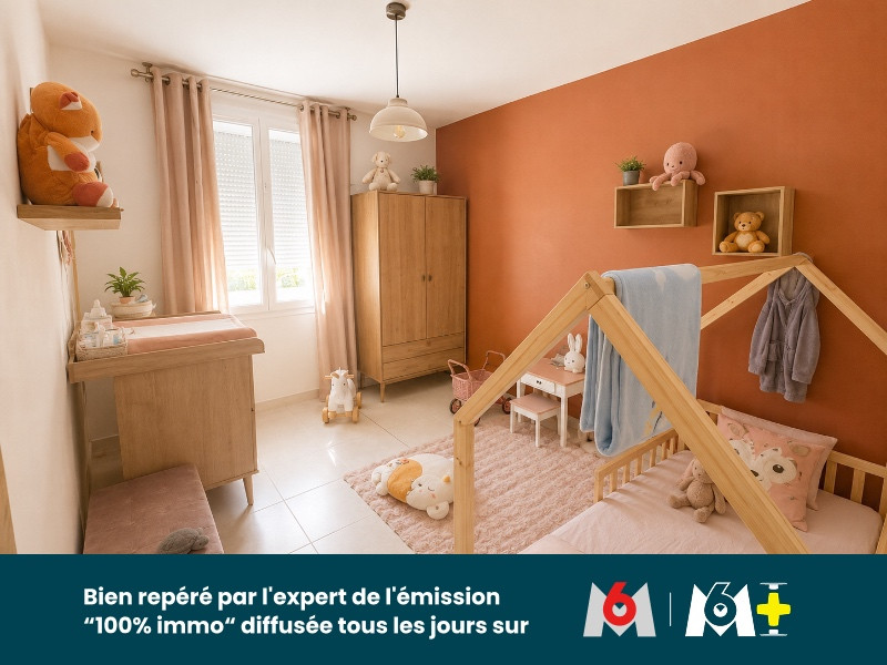 
                                                Vente
                                                 Maison 4 chambres avec jardin