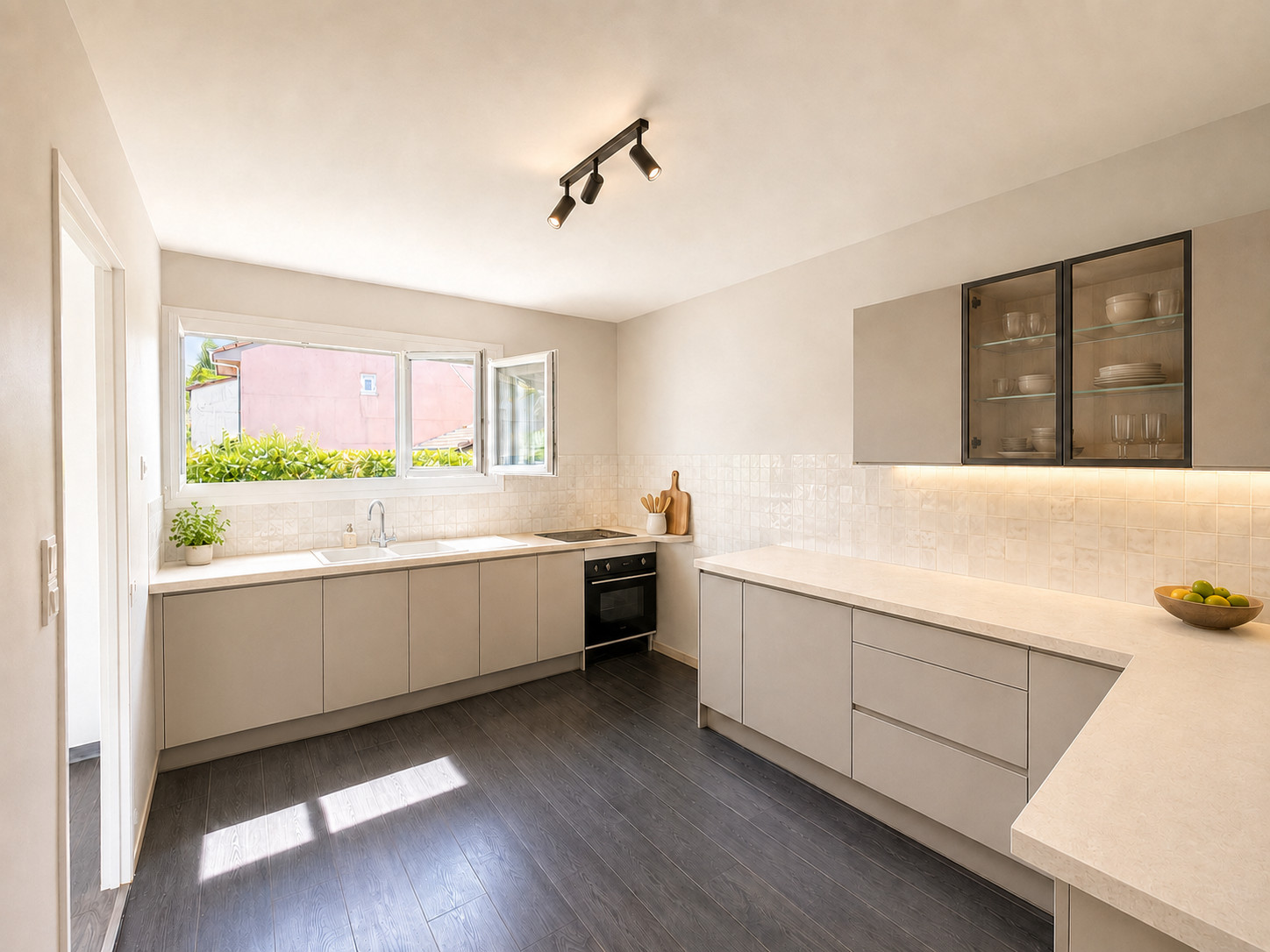 
                                                Vente
                                                 Maison 4 chambres avec vue dégagée – 98 m² – Terrain 450 m² – Villefontaine