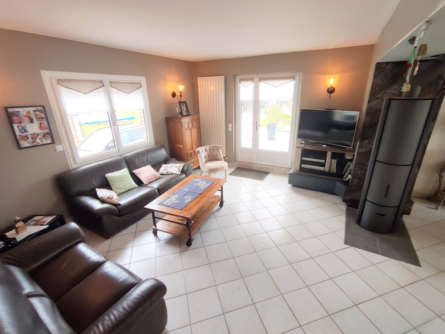 
                                                Vente
                                                 Maison 4 chambres garage jardin piscine