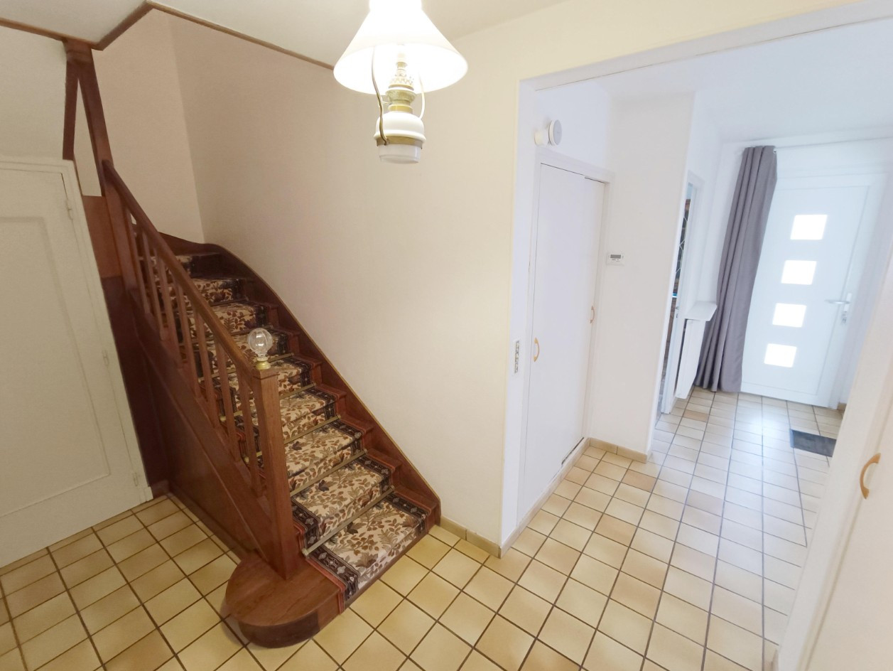 Vente
                                                 Maison 4 chambres, jardin, double garage, terrasse