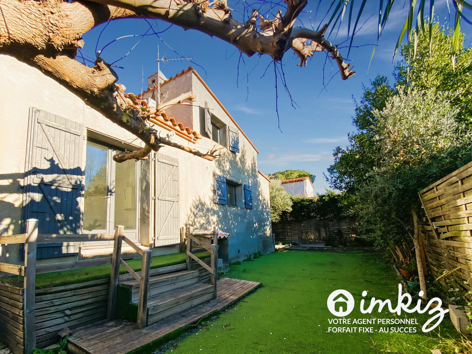 
                                                Vente
                                                 Maison 4 chambres - Quartier de standing - Jardin