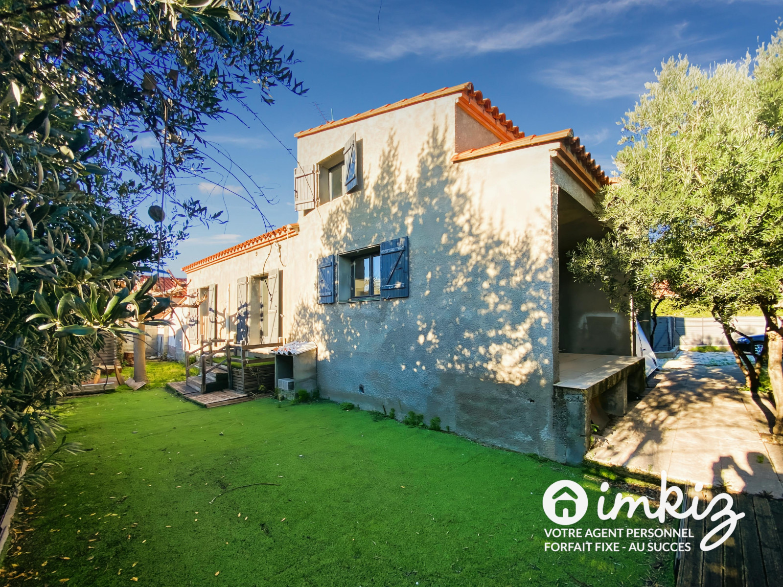 
                                                Vente
                                                 Maison 4 chambres - Quartier de standing - Jardin