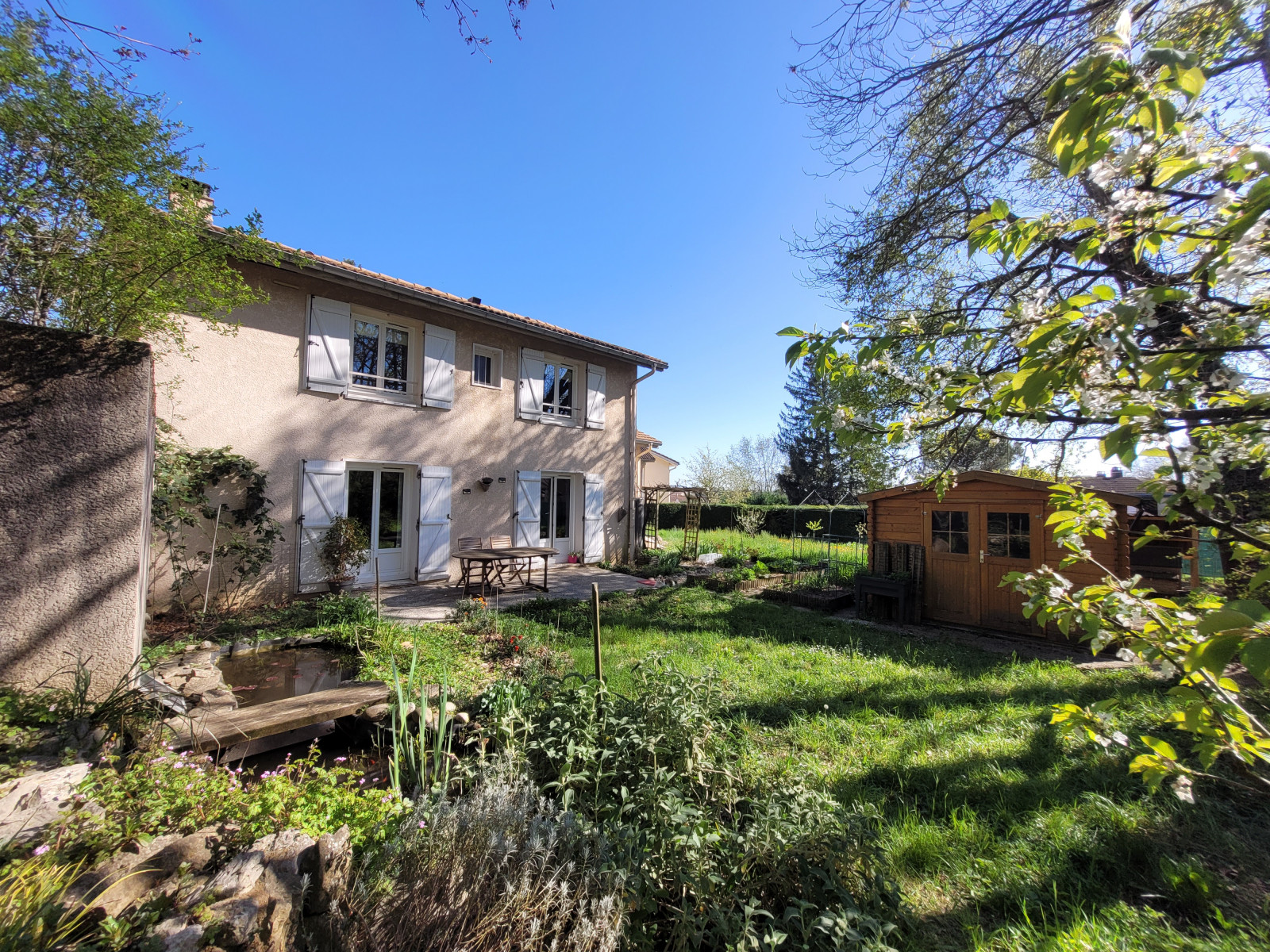 
                                                Vente
                                                 MAISON 4 CHAMBRES SUR 663M2 DE TERRAIN AVEC TERRAIN A BATIR