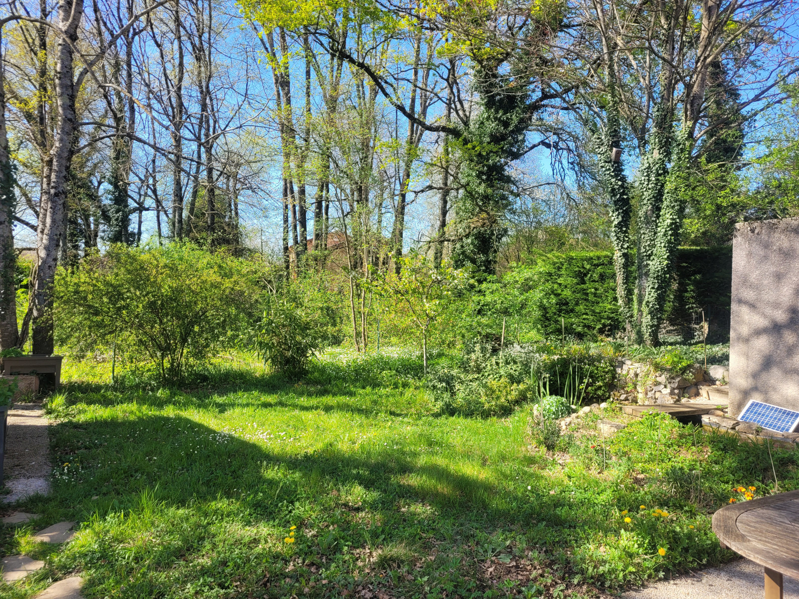 
                                                Vente
                                                 MAISON 4 CHAMBRES SUR 663M2 DE TERRAIN AVEC TERRAIN A BATIR
