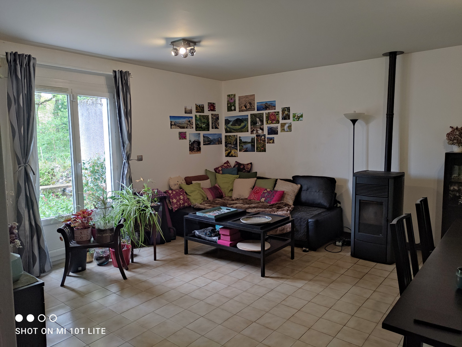 
                                                Vente
                                                 MAISON 4 CHAMBRES SUR 663M2 DE TERRAIN AVEC TERRAIN A BATIR