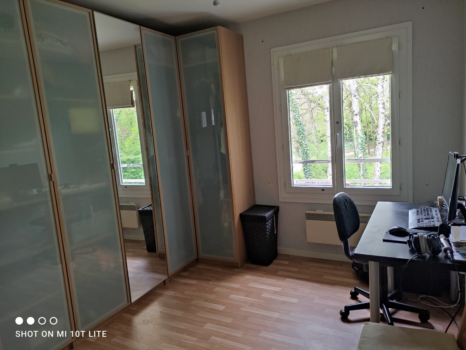
                                                Vente
                                                 MAISON 4 CHAMBRES SUR 663M2 DE TERRAIN AVEC TERRAIN A BATIR