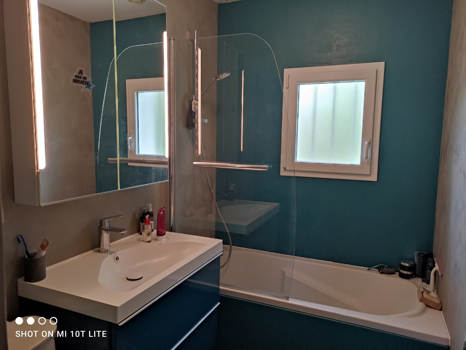 
                                                Vente
                                                 MAISON 4 CHAMBRES SUR 663M2 DE TERRAIN AVEC TERRAIN A BATIR