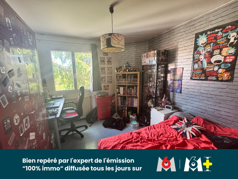 
                                                Vente
                                                 Maison - 4 chambres - Terrain avec piscine