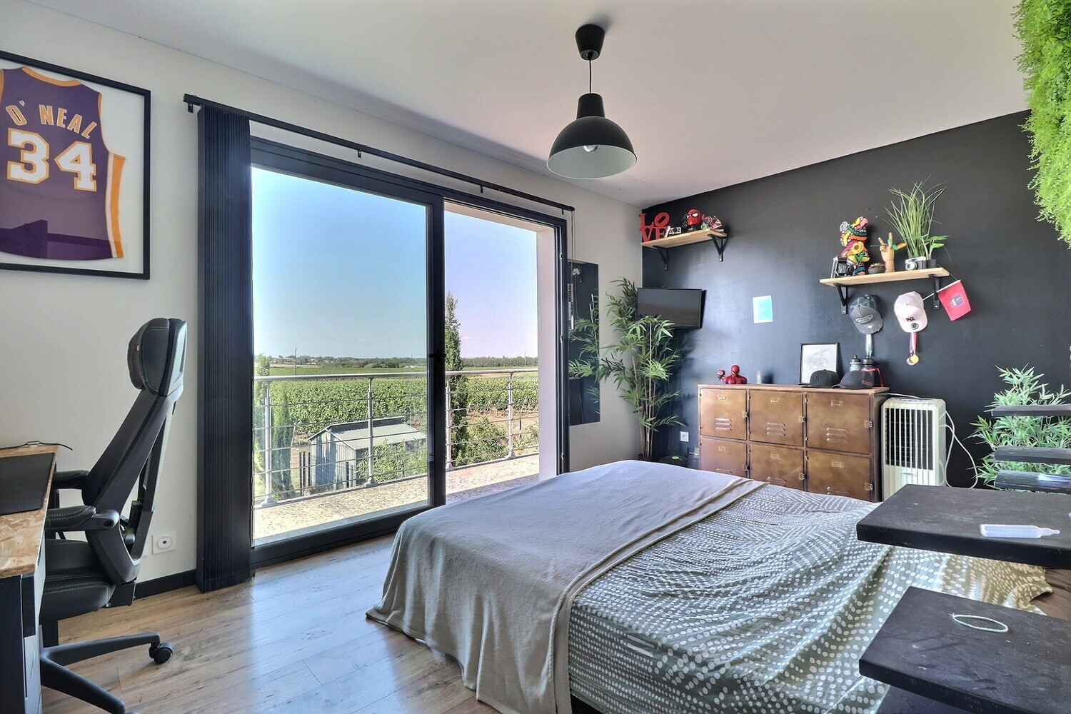 
                                                Vente
                                                 Maison 4 pièces 125 m² avec jardin