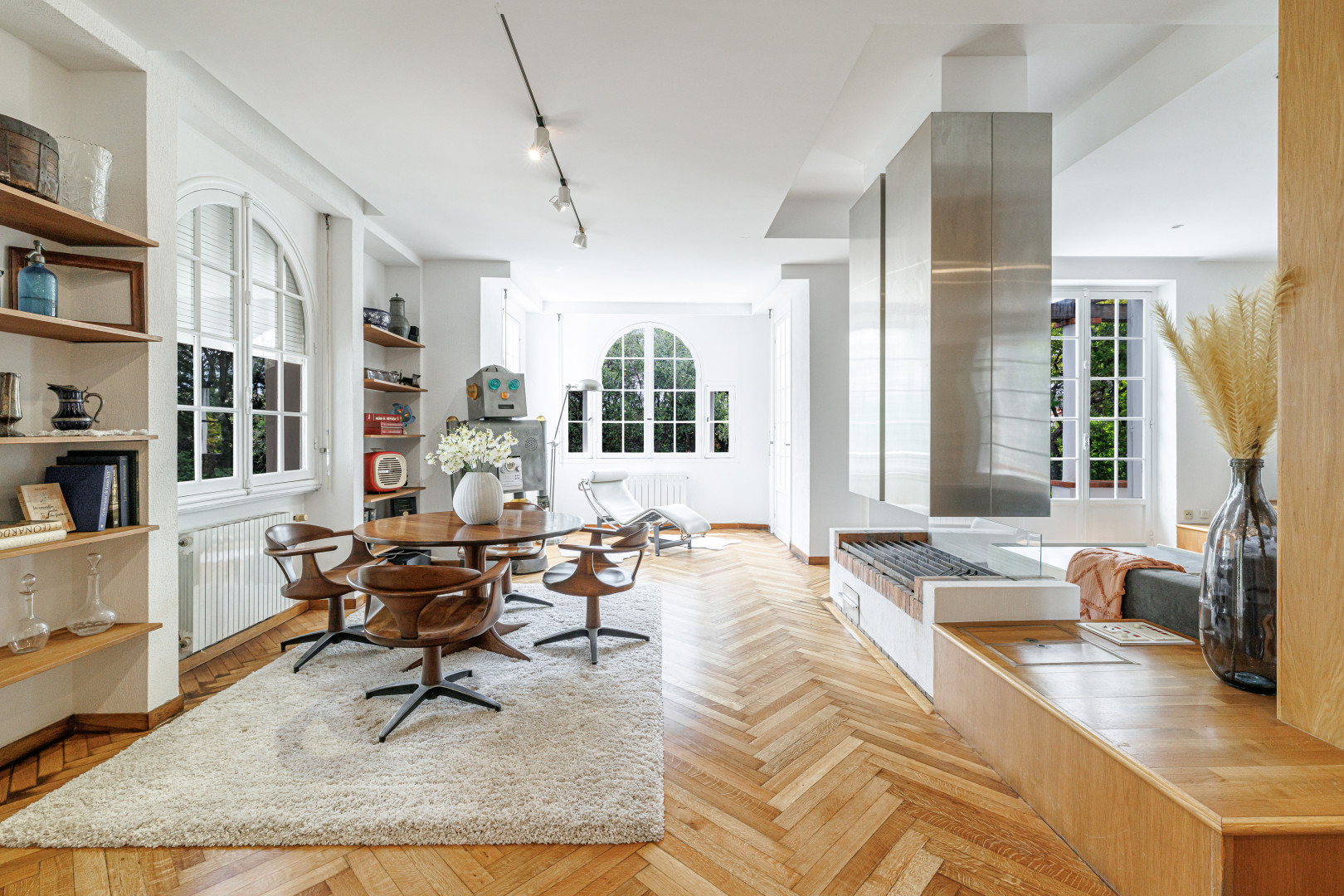 
                                                Vente
                                                 Maison  - 4 pièces  - 220.9 m²
