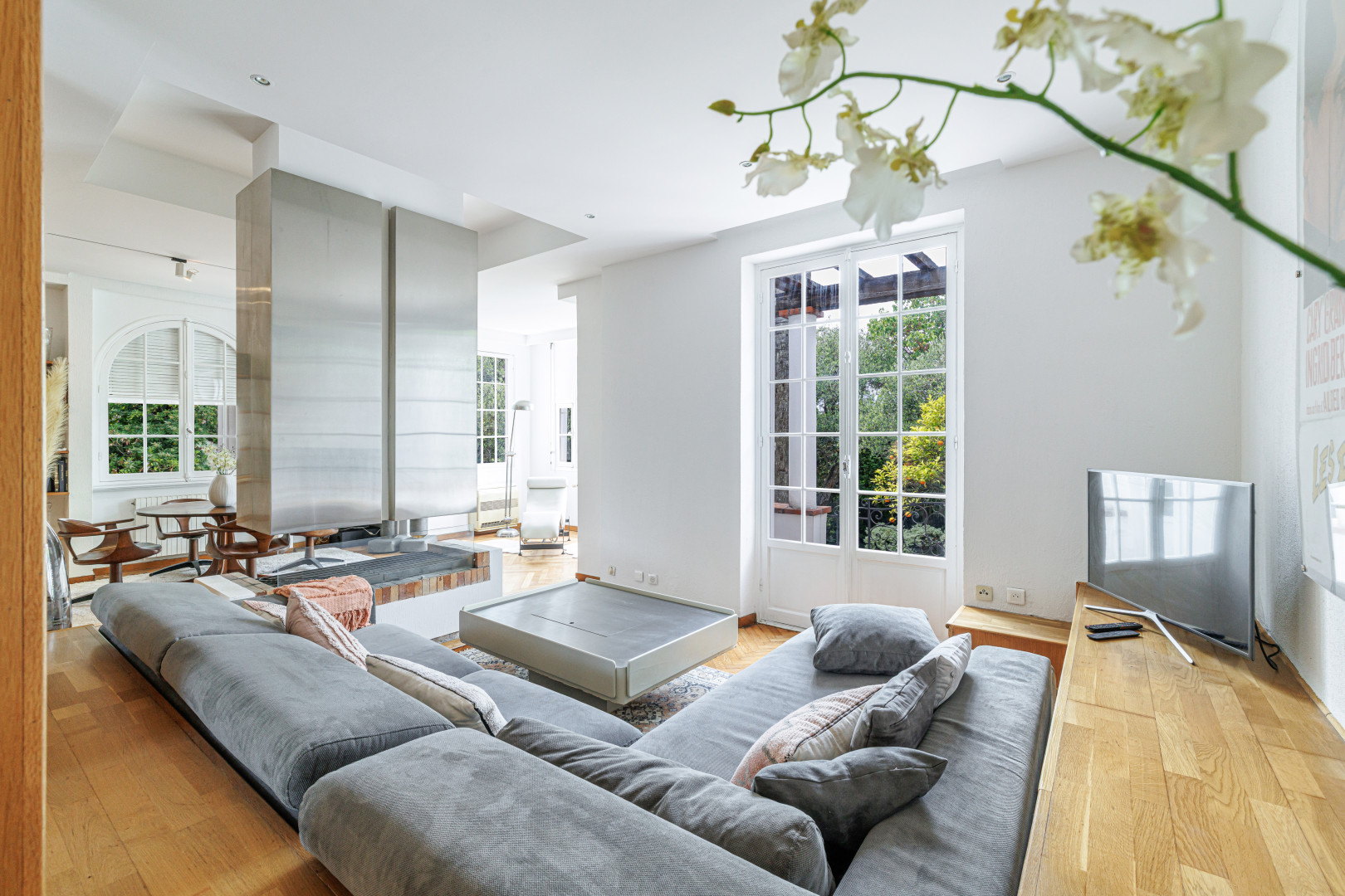 
                                                Vente
                                                 Maison  - 4 pièces  - 220.9 m²