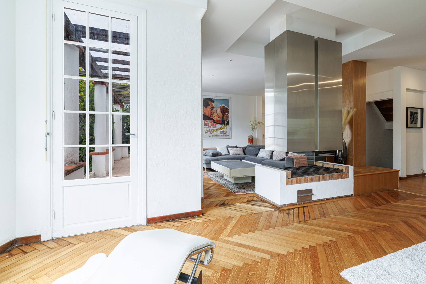 
                                                Vente
                                                 Maison  - 4 pièces  - 220.9 m²