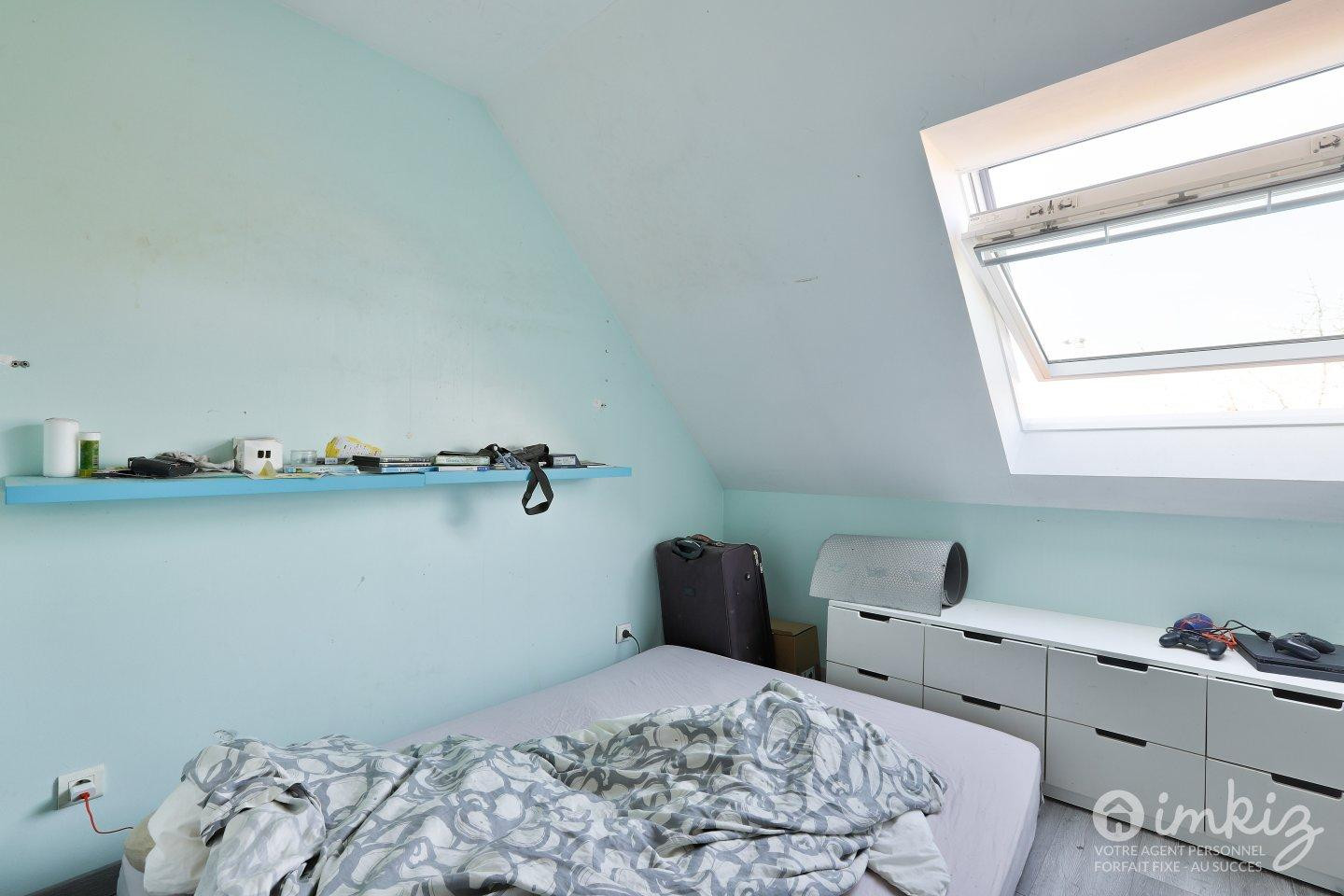 
                                                Vente
                                                 Maison 4 pièces 5 minutes a pied du RER A