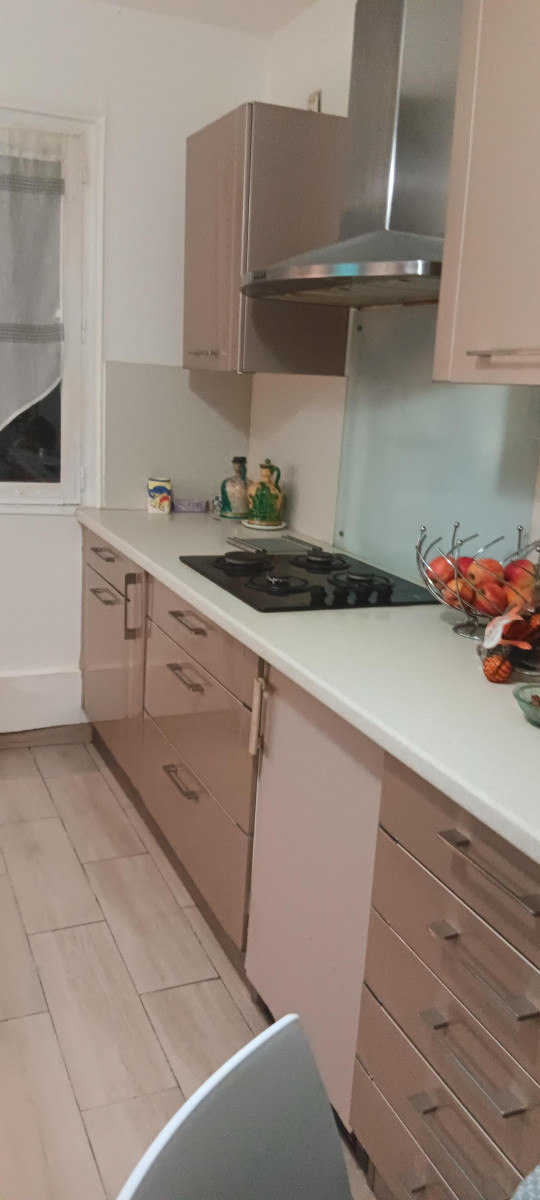 
                                                Vente
                                                 Maison 4 pièces