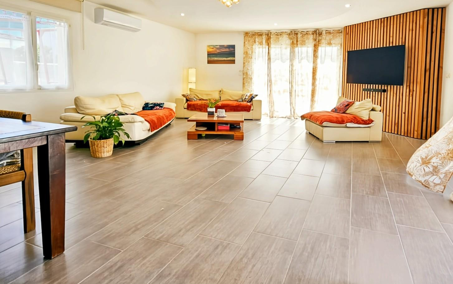 
                                                Vente
                                                 Maison 4 pièces