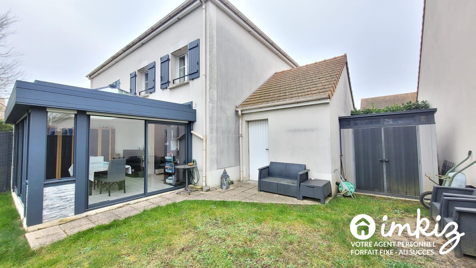 
                                                Vente
                                                 Maison 4 pièces