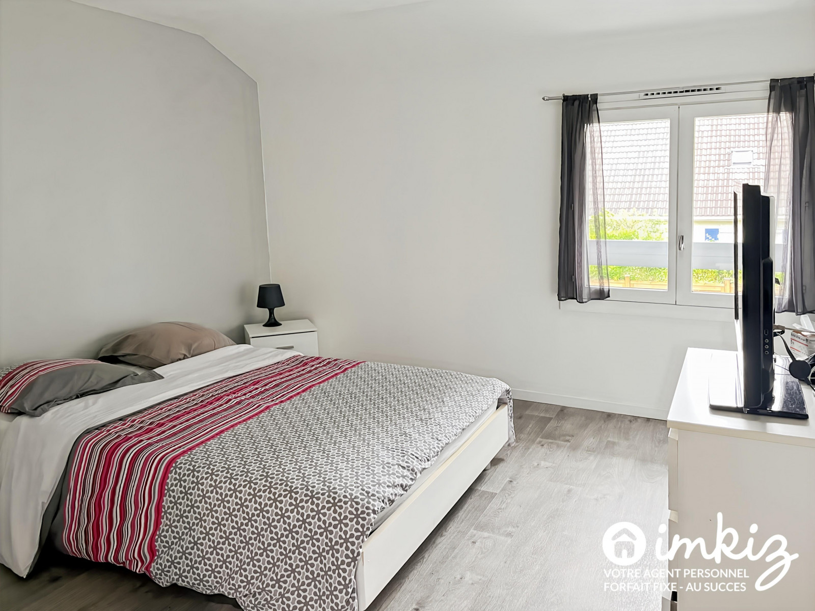 
                                                Vente
                                                 Maison 4 pièces