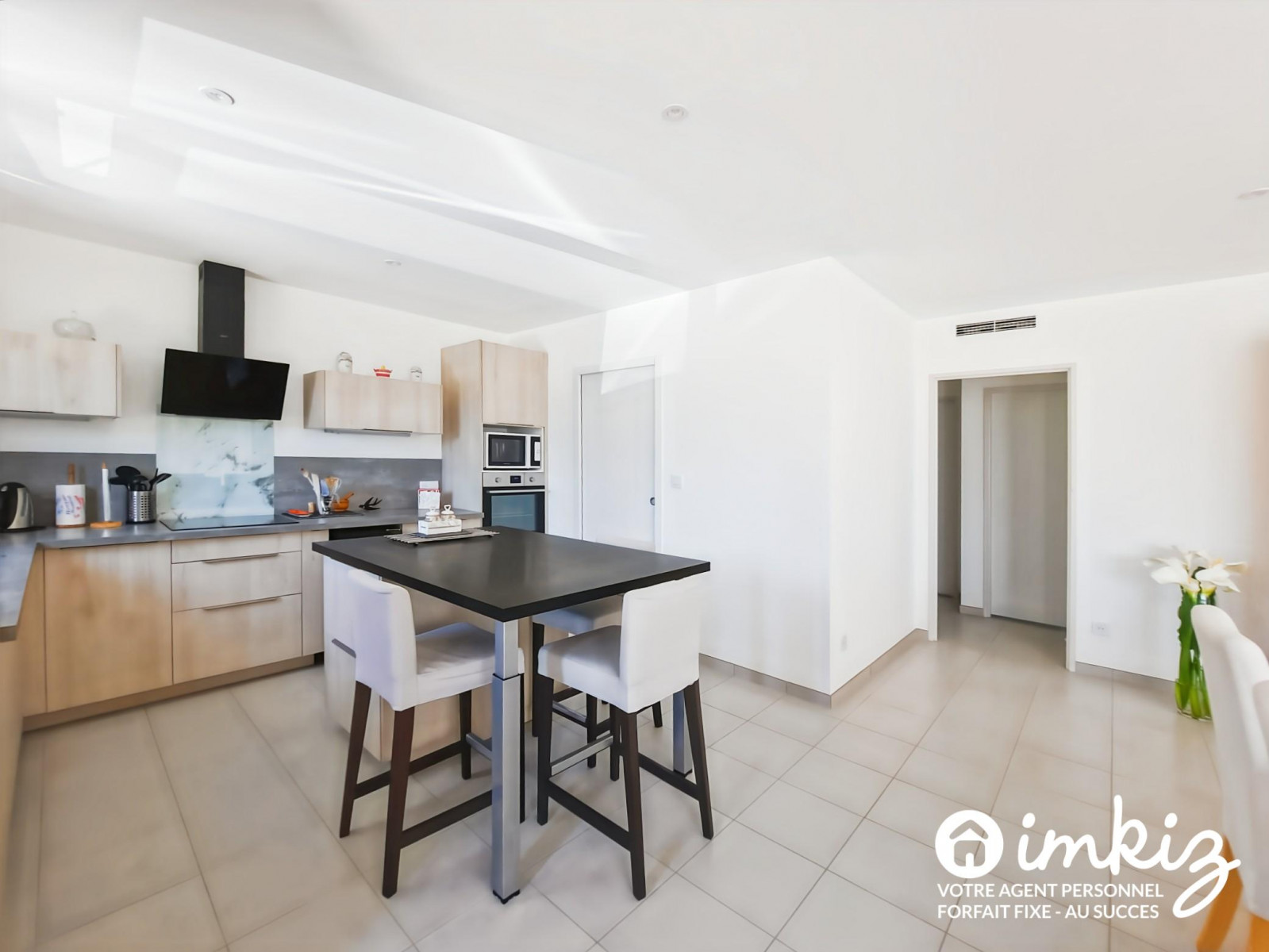 
                                                Vente
                                                 Maison 4 pièces