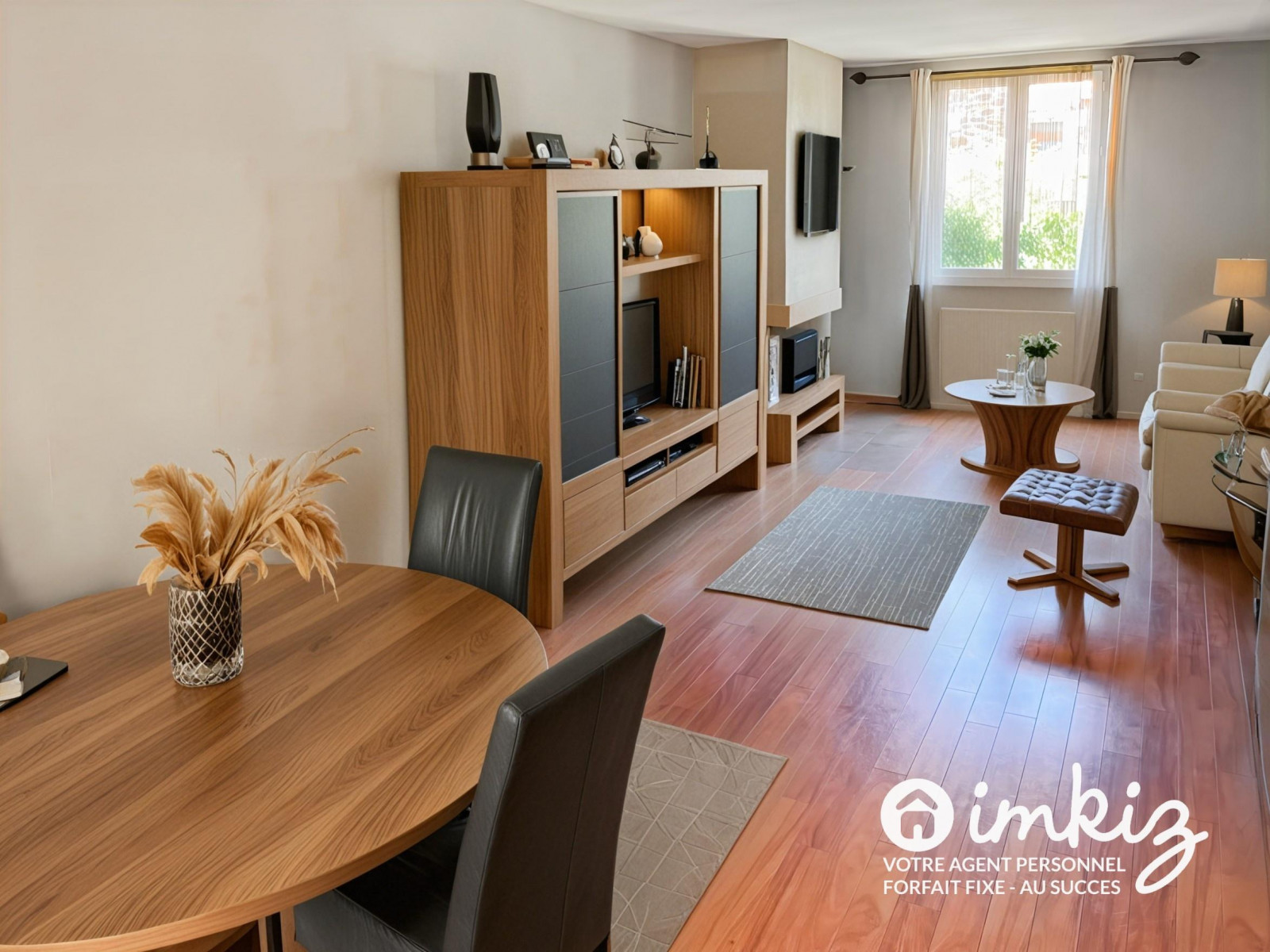 
                                                Vente
                                                 Maison 4 pièces