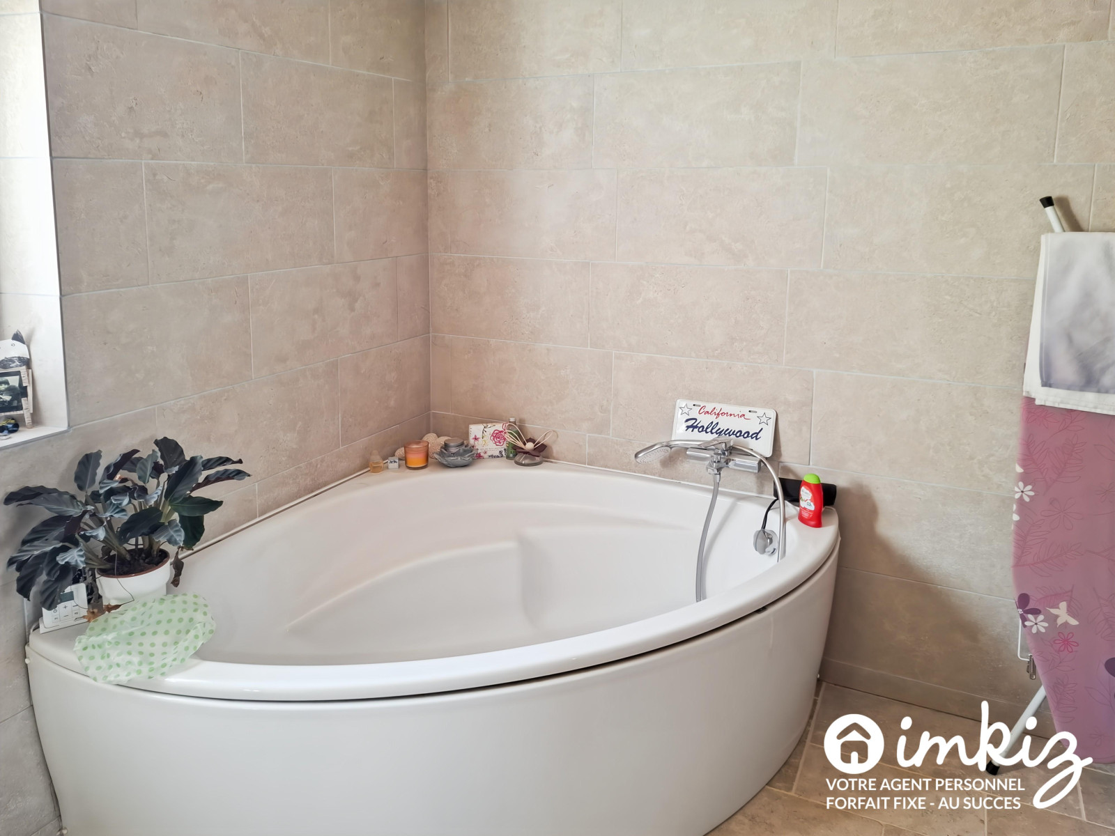 
                                                Vente
                                                 Maison 4 pièces