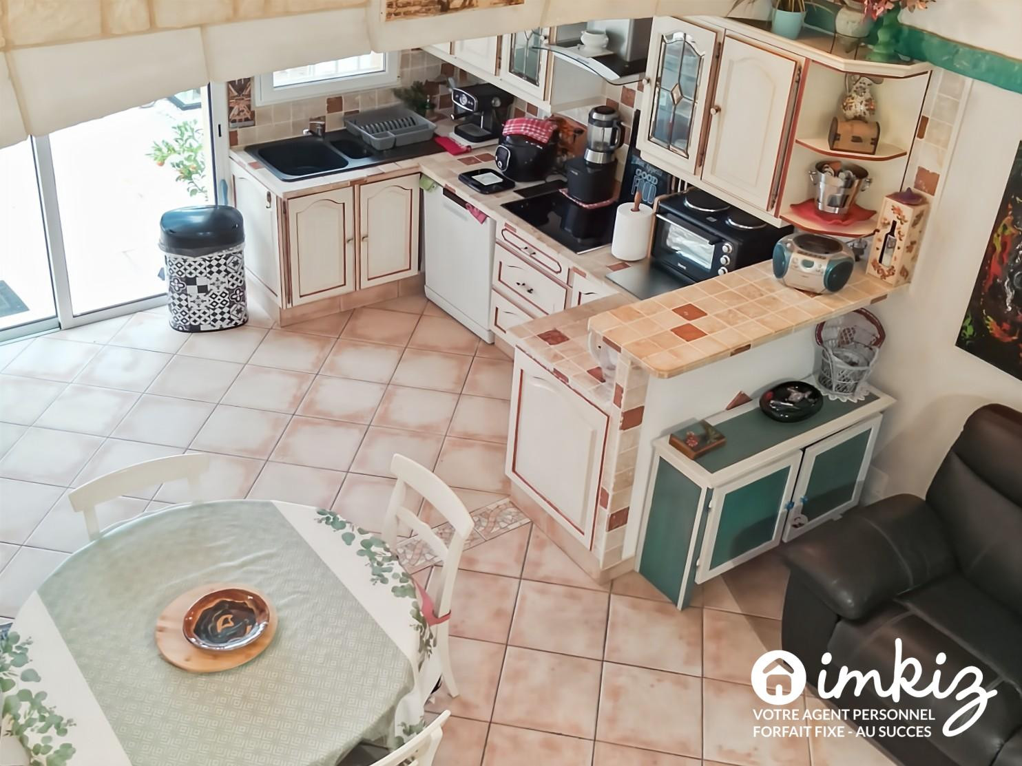 
                                                Vente
                                                 Maison 4 pièces