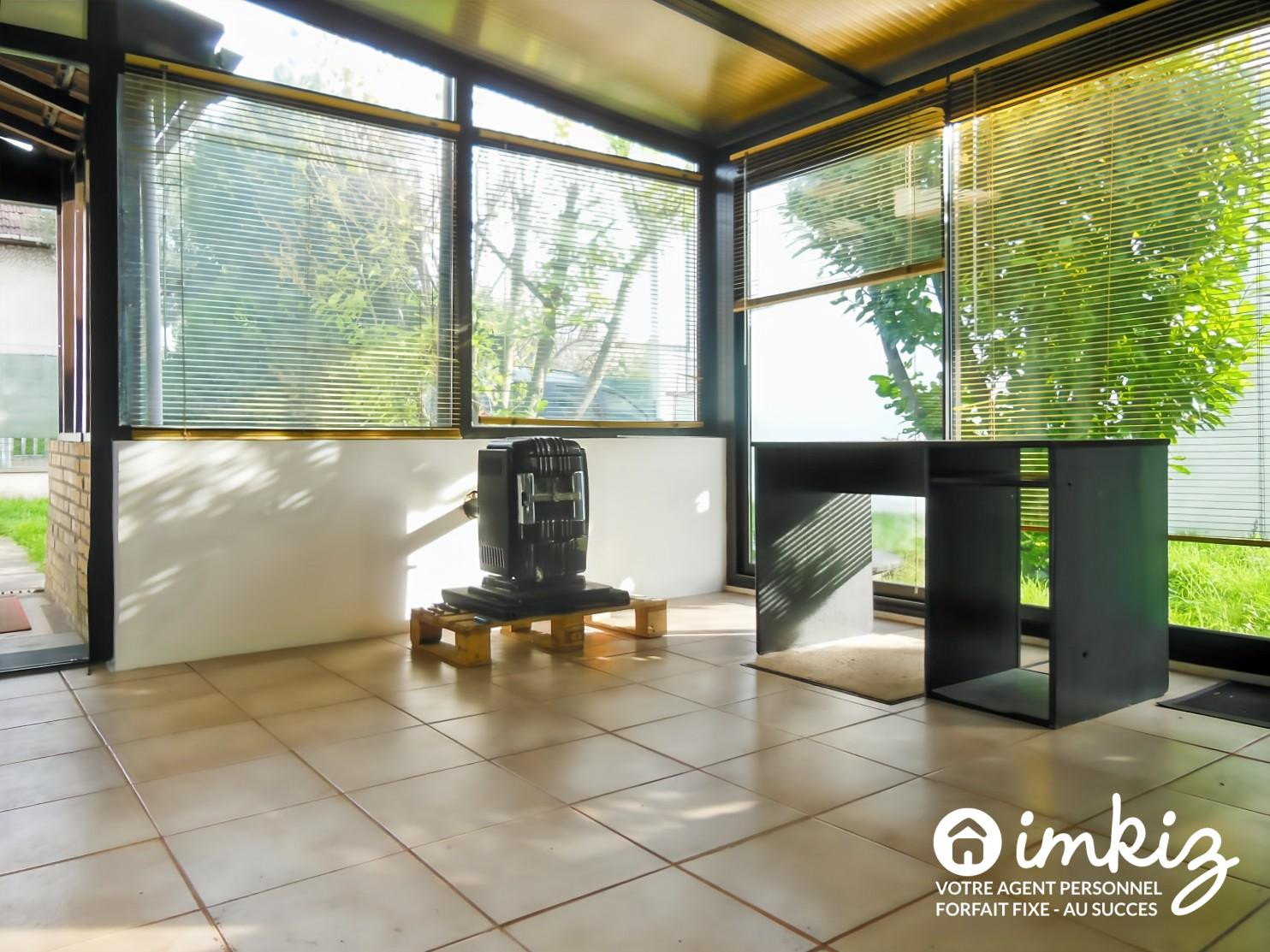 
                                                Vente
                                                 Maison 4 pièces