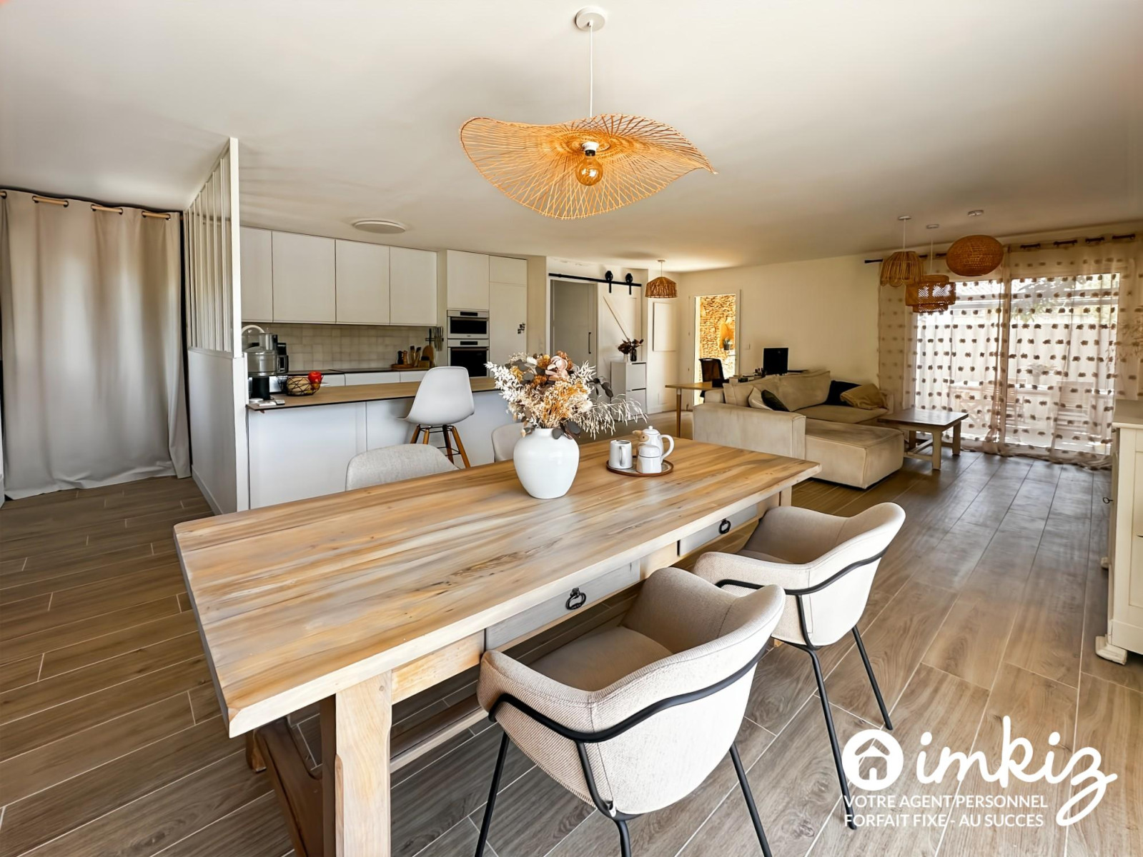 
                                                Vente
                                                 Maison 4 pièces