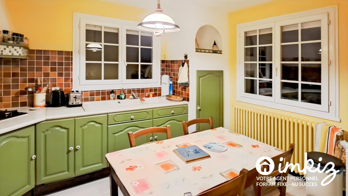 
                                                Vente
                                                 Maison 4 pièces