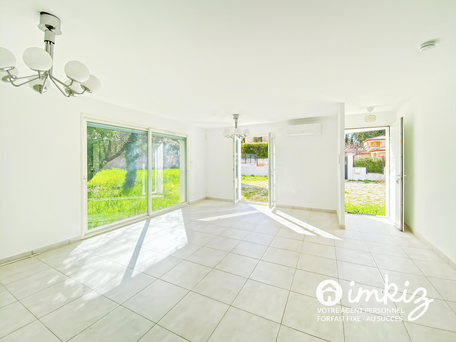 
                                                Vente
                                                 Maison 4 pièces