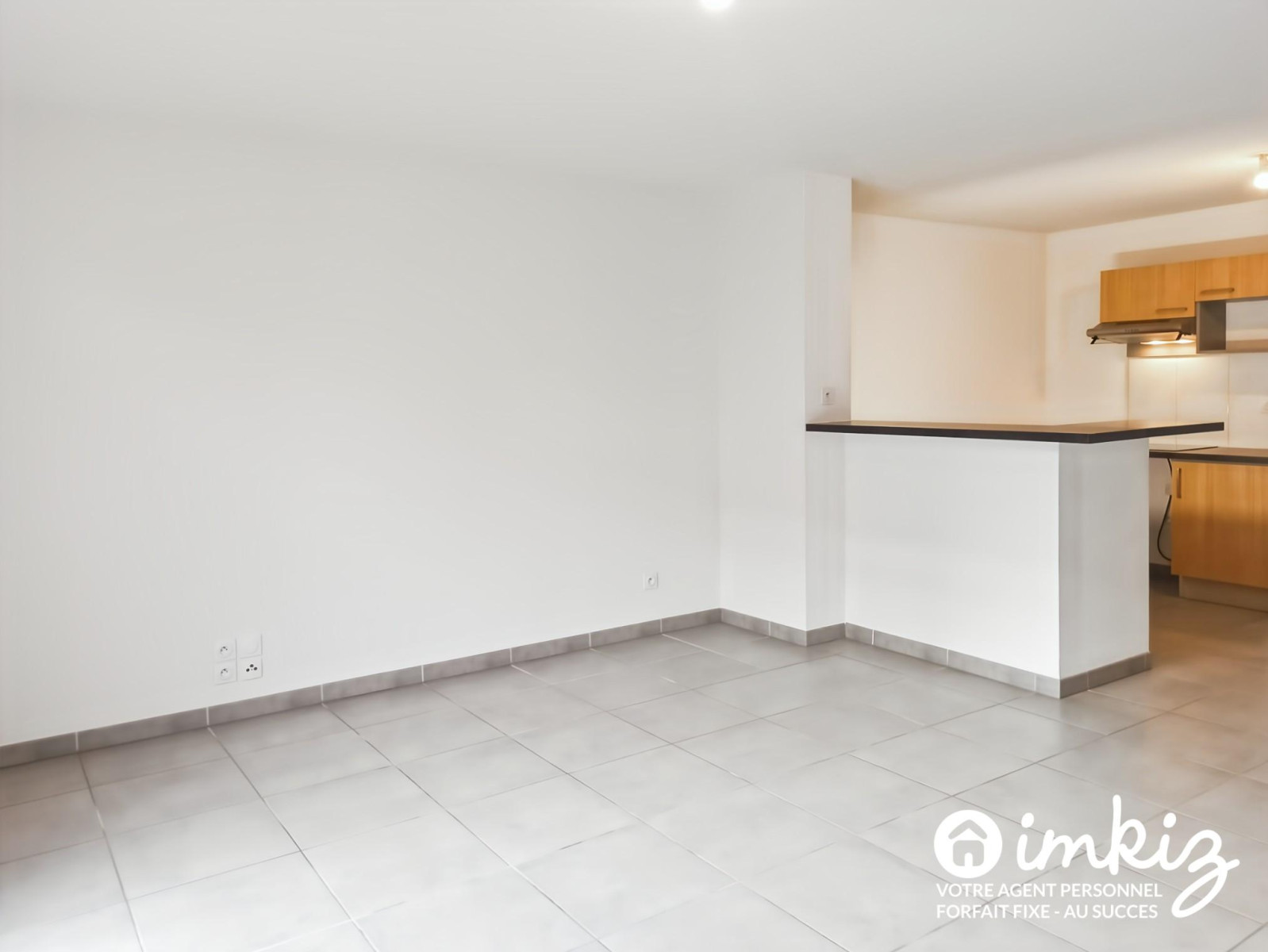 
                                                Vente
                                                 Maison 4 pièces