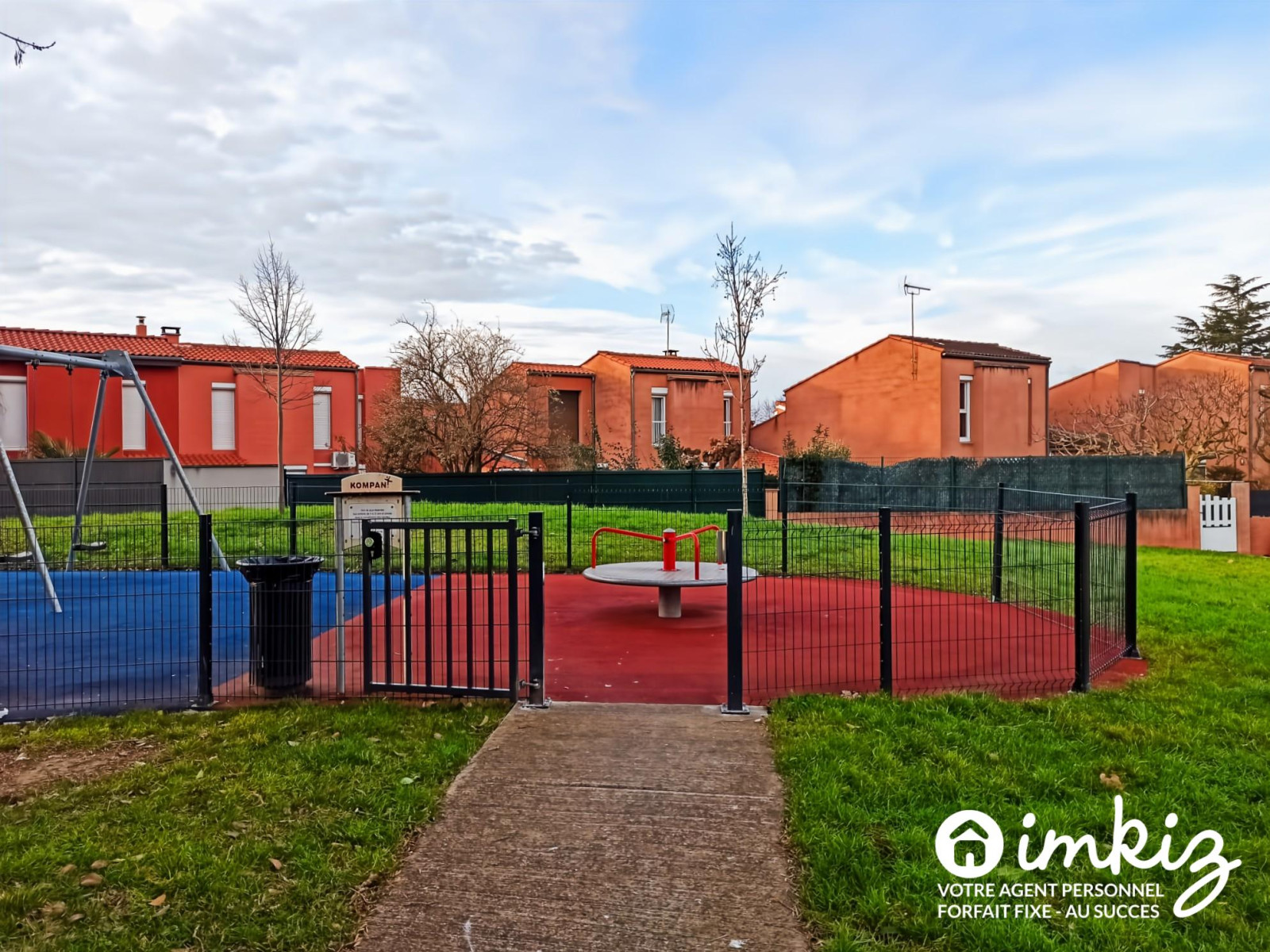 
                                                Vente
                                                 Maison 4 pièces