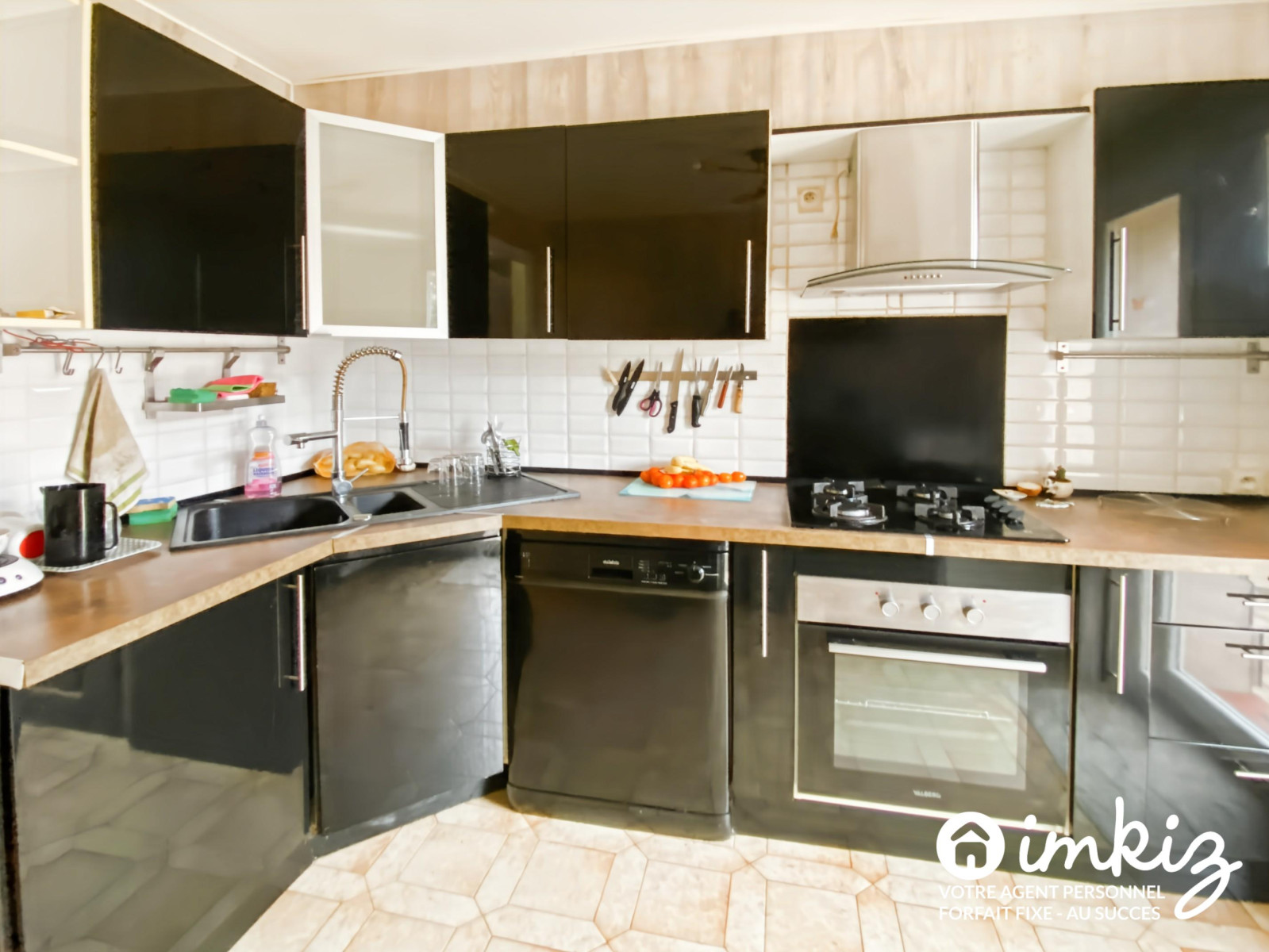 
                                                Vente
                                                 Maison 4 pièces