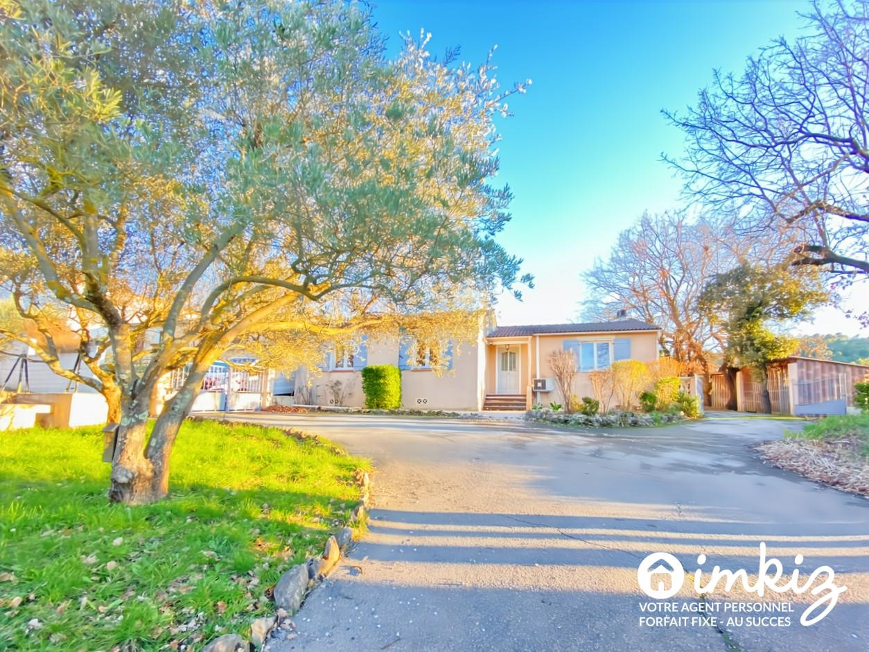 
                                                Vente
                                                 Maison 4 pièces