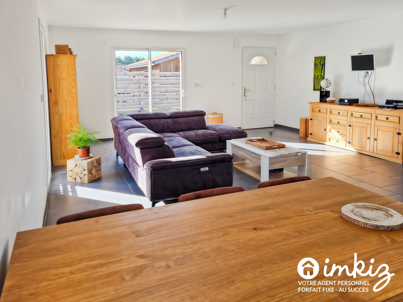 
                                                Vente
                                                 Maison 4 pièces