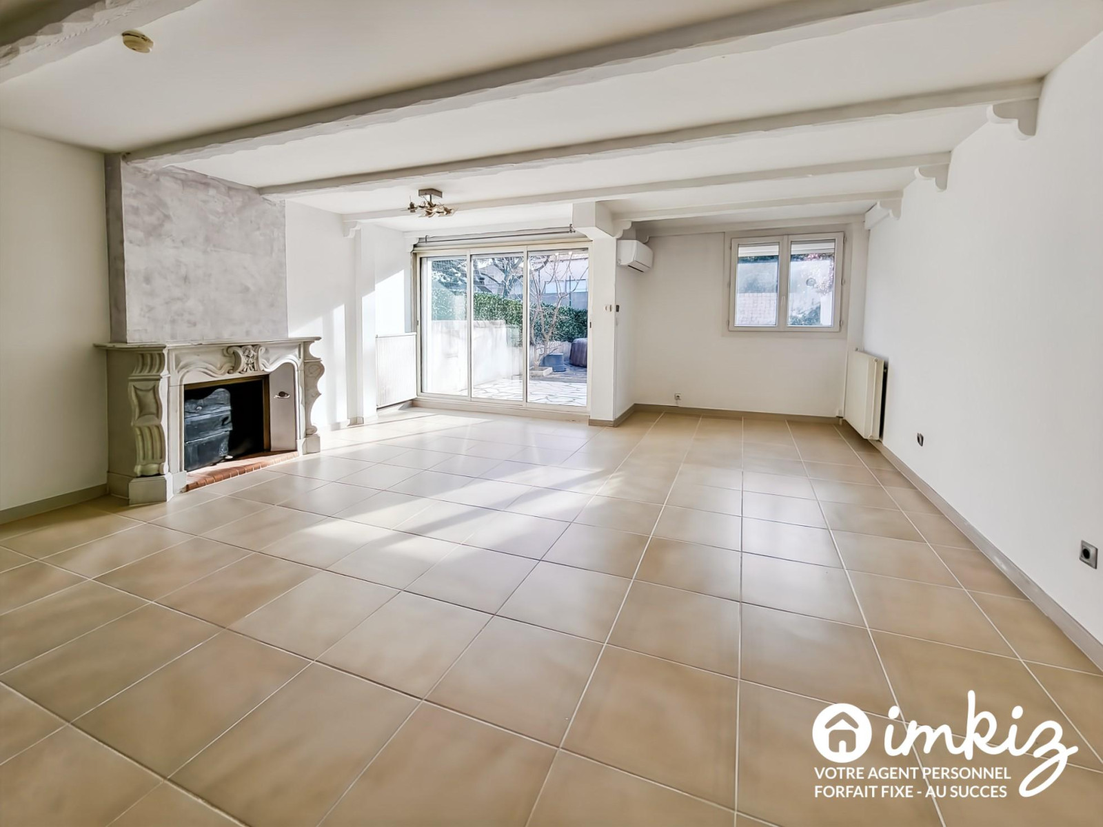 
                                                Vente
                                                 Maison 4 pièces